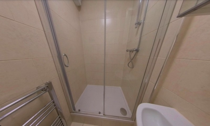 Second Shower Room at 9 Bruce Road